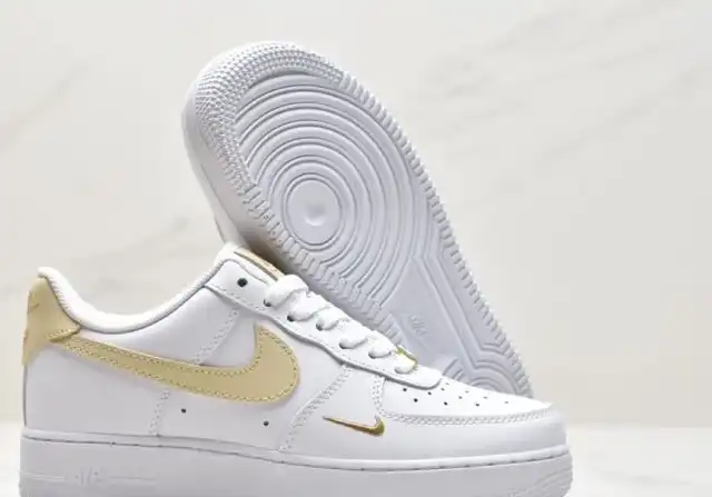 hype Nike Air Force 1