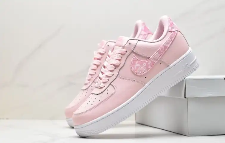 hype Nike Air Force 1