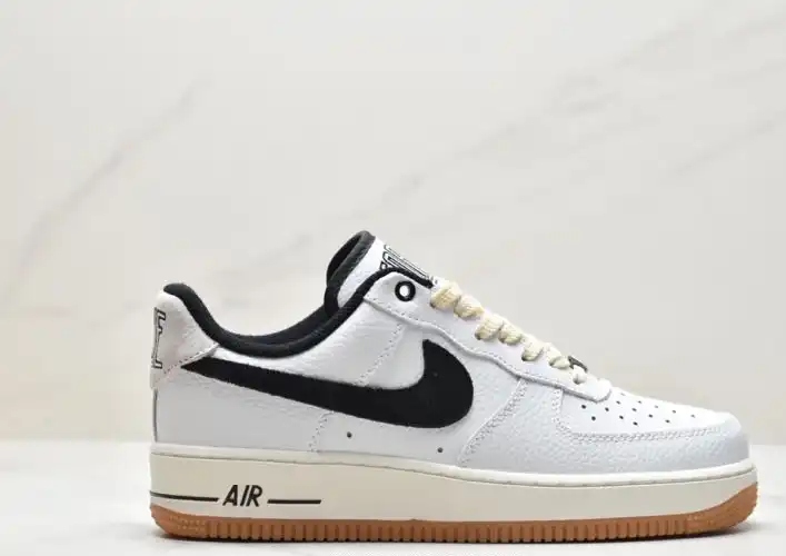 hype Nike Air Force 1