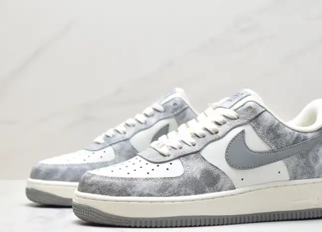 hype Nike Air Force 1