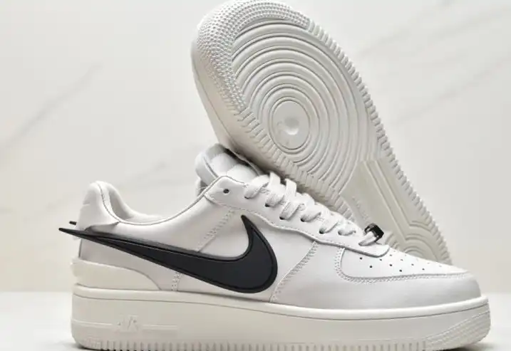 hype Nike Air Force 1