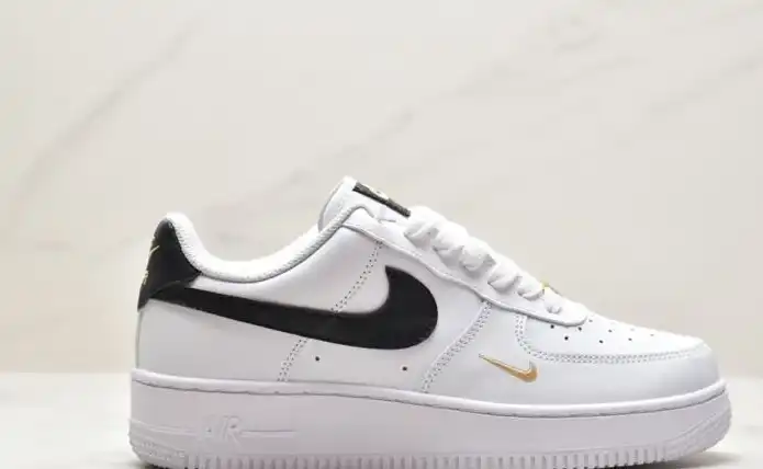 hype Nike Air Force 1