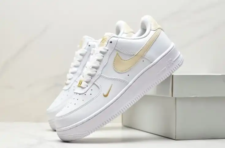 hype Nike Air Force 1