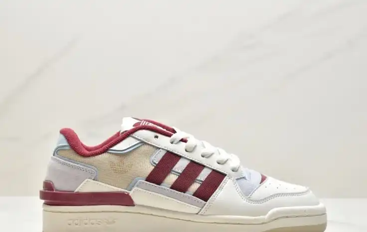 hype Adidas Sneakers