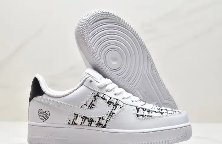 hype Nike Air Force 1