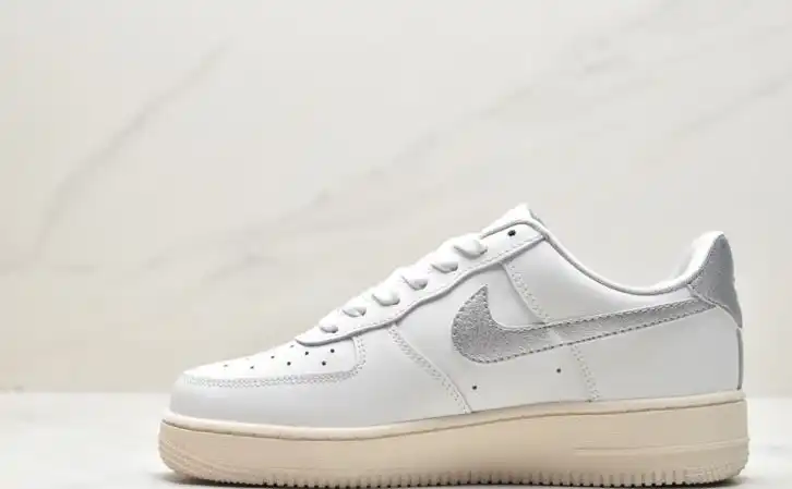 hype Nike Air Force 1