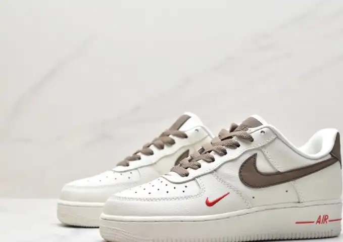 hype Nike Air Force 1