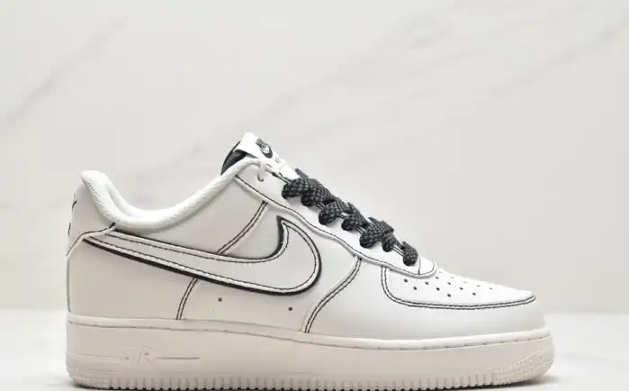 hype Nike Air Force 1