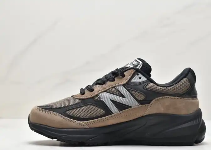 hype New Balance Sneakers