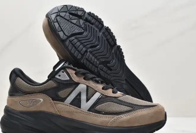 hype New Balance Sneakers