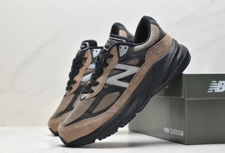 hype New Balance Sneakers