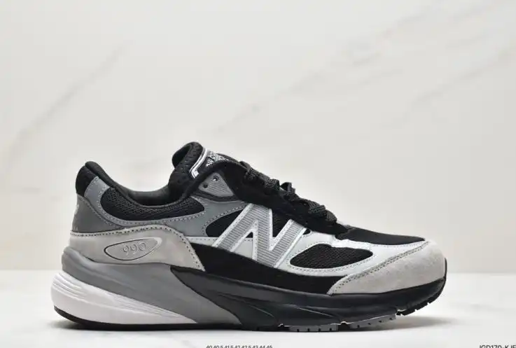 hype New Balance Sneakers