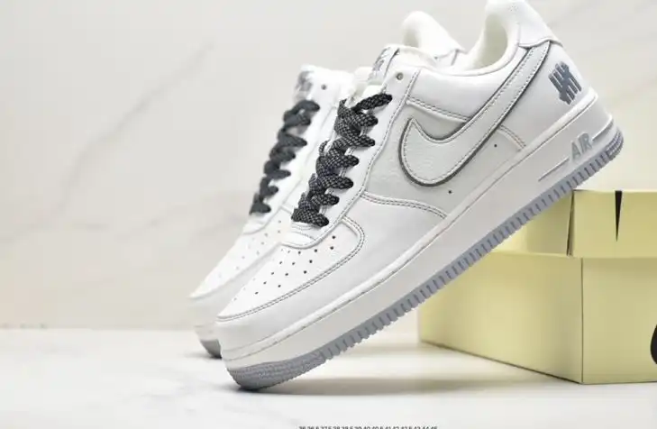 hype Nike Air Force 1