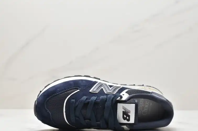 hype New Balance Sneakers