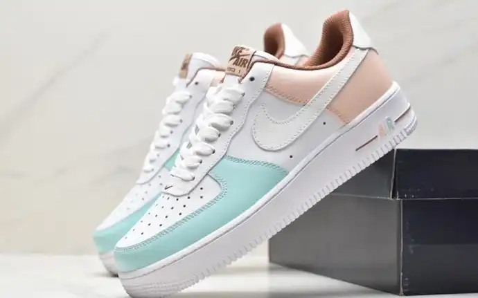 hype Nike Air Force 1