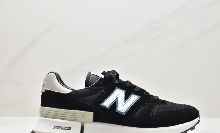 hype New Balance Sneakers