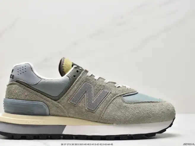 hype New Balance Sneakers