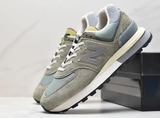 hype New Balance Sneakers