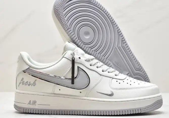 hype Nike Air Force 1