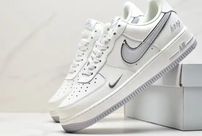 hype Nike Air Force 1