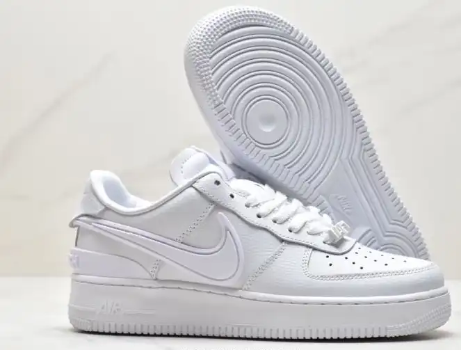 hype Nike Air Force 1