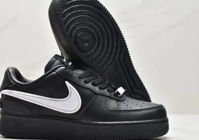 hype Nike Air Force 1