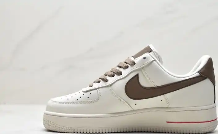 hype Nike Air Force 1