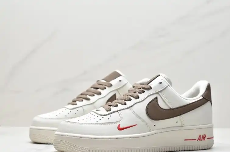 hype Nike Air Force 1