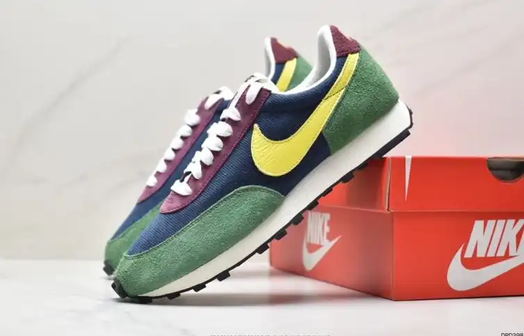 hype Nike Sneakers