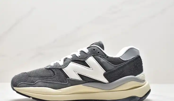 hype New Balance Sneakers