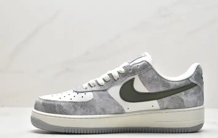 hype Nike Air Force 1