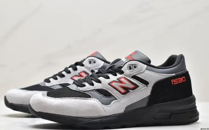 hype New Balance Sneakers