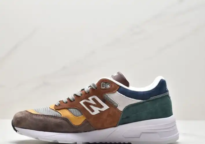 hype New Balance Sneakers