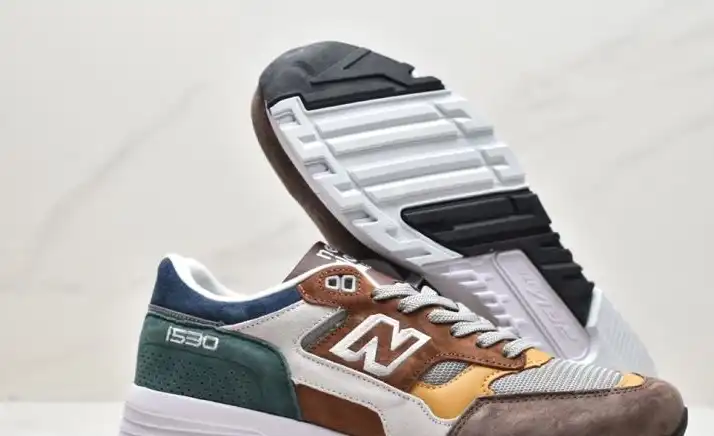 hype New Balance Sneakers