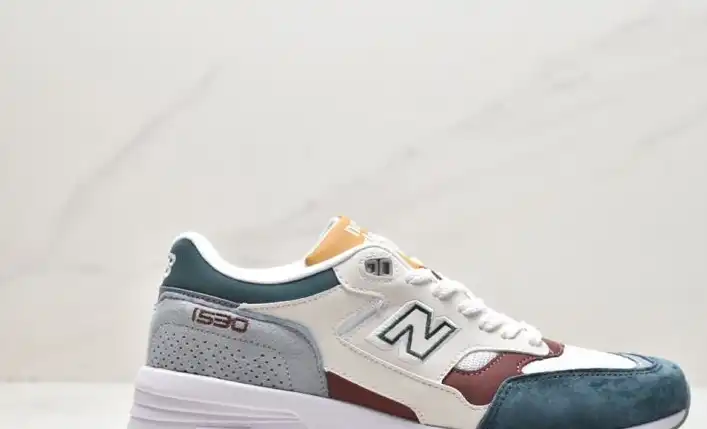 hype New Balance Sneakers