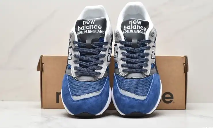 hype New Balance Sneakers