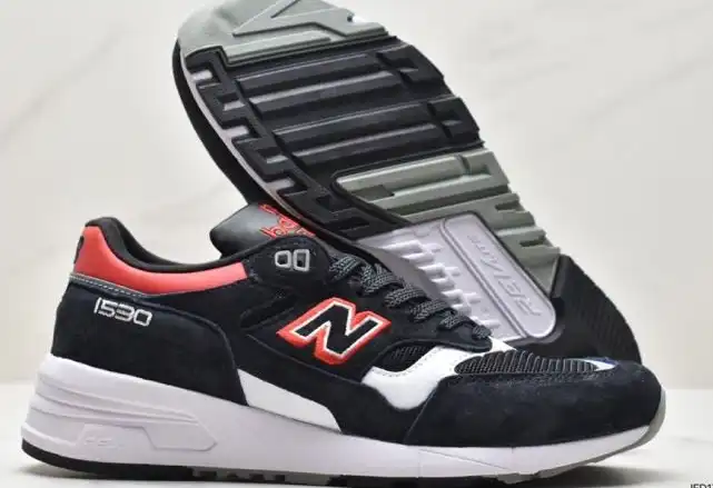 hype New Balance Sneakers