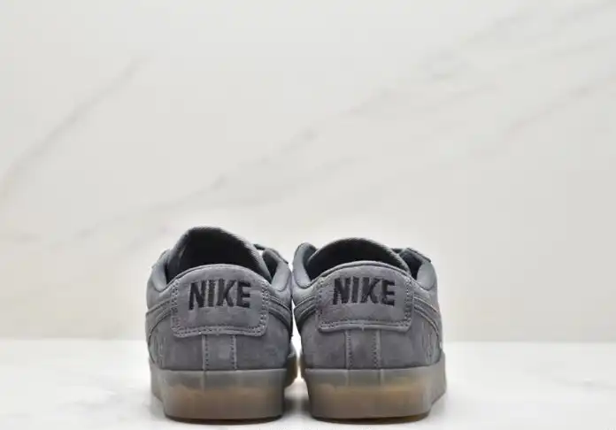 hype Nike Sneakers