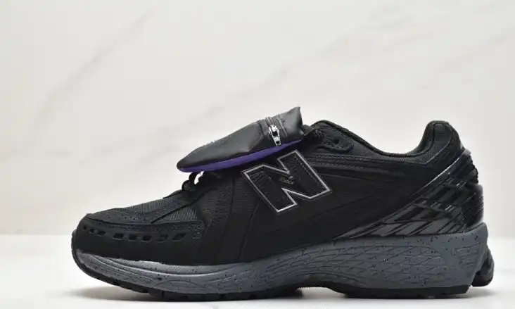 hype New Balance Sneakers