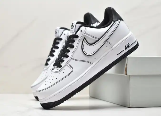 hype Nike Air Force 1