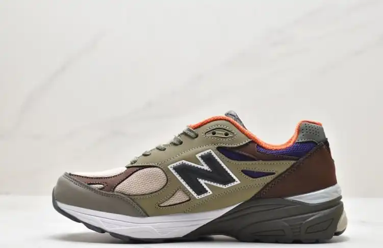 hype New Balance Sneakers