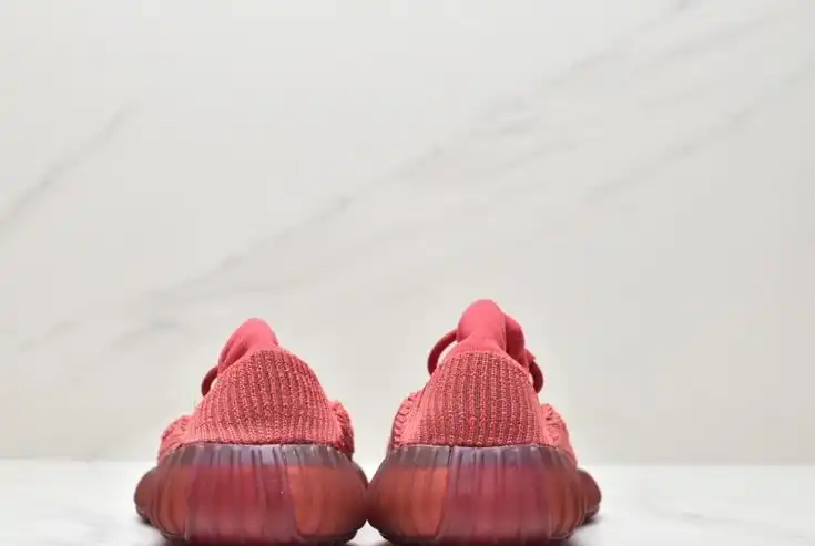 hype Adidas Yeezy Boost