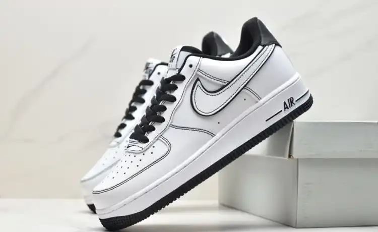 hype Nike Air Force 1