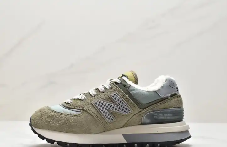 hype New Balance Sneakers