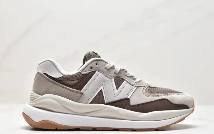 hype New Balance Sneakers