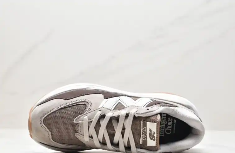 hype New Balance Sneakers