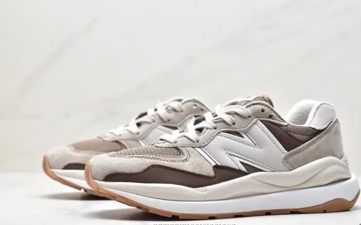 hype New Balance Sneakers