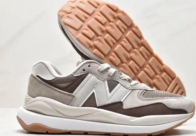 hype New Balance Sneakers