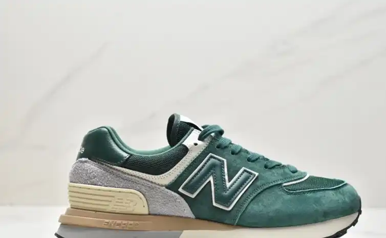 hype New Balance Sneakers