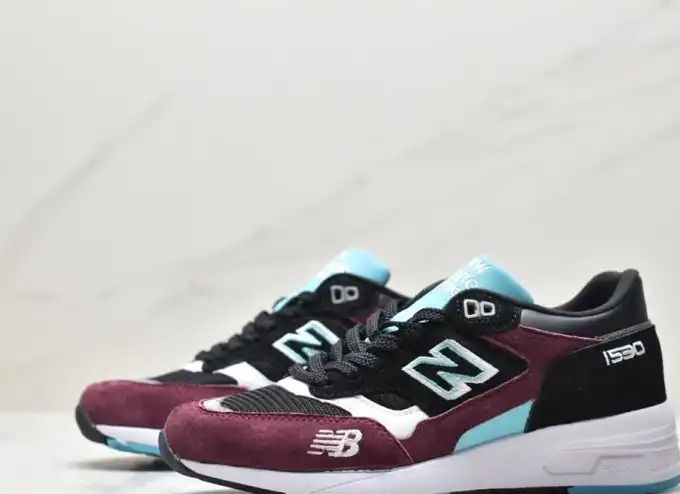 hype New Balance Sneakers